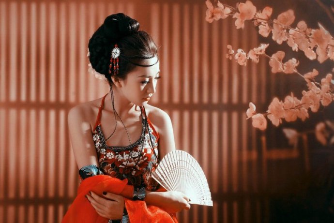 中国历史上第1个朝代是什么朝代,我国历史上所有朝代顺序表