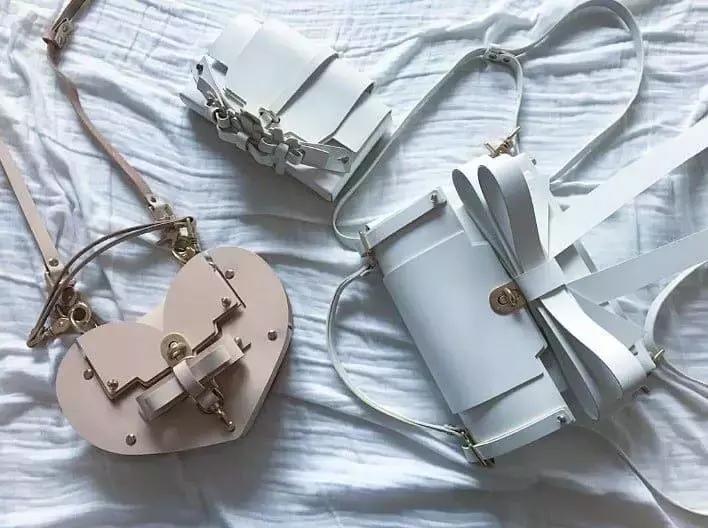 1000的包包值得买吗,1000块钱值得入手的包