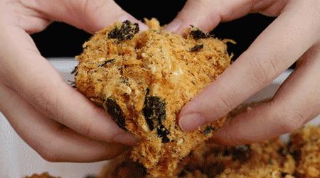 鲍师傅绿豆糕什么味的好吃,鲍师傅绿豆冰糕是酸的吗