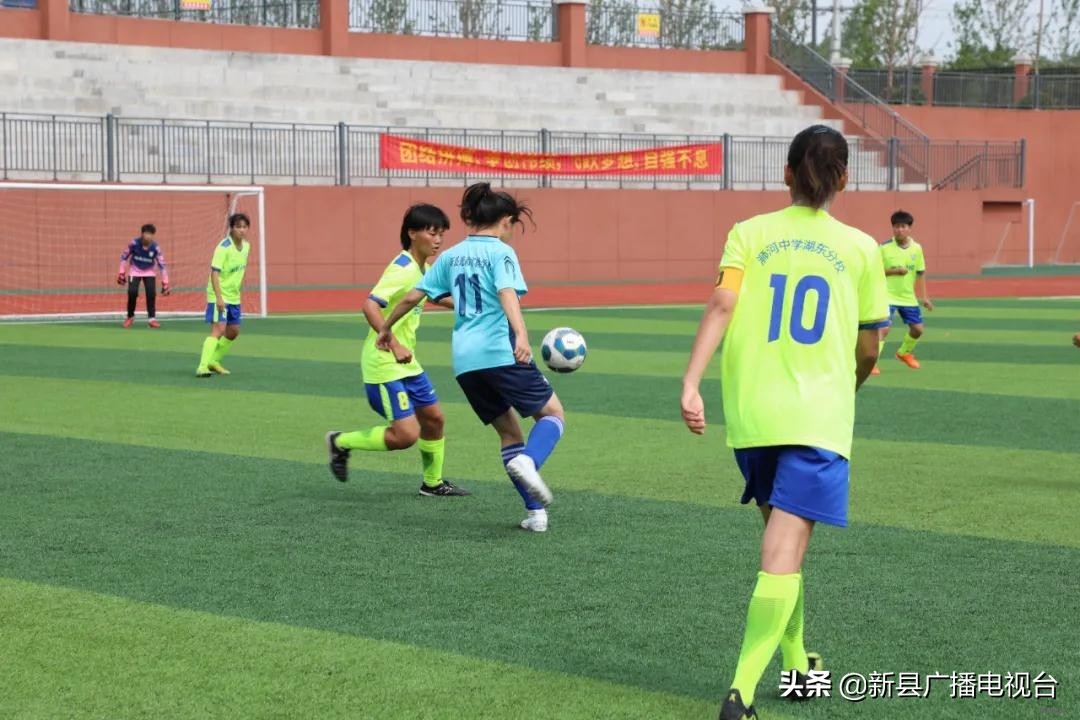 信阳市青少年足球联赛比赛,信阳市区长杯校园足球赛