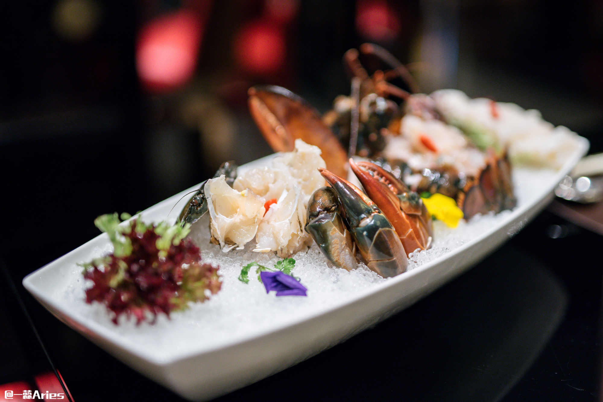 来澳门感受一下紫醉金迷,澳门一天游必去的美食街