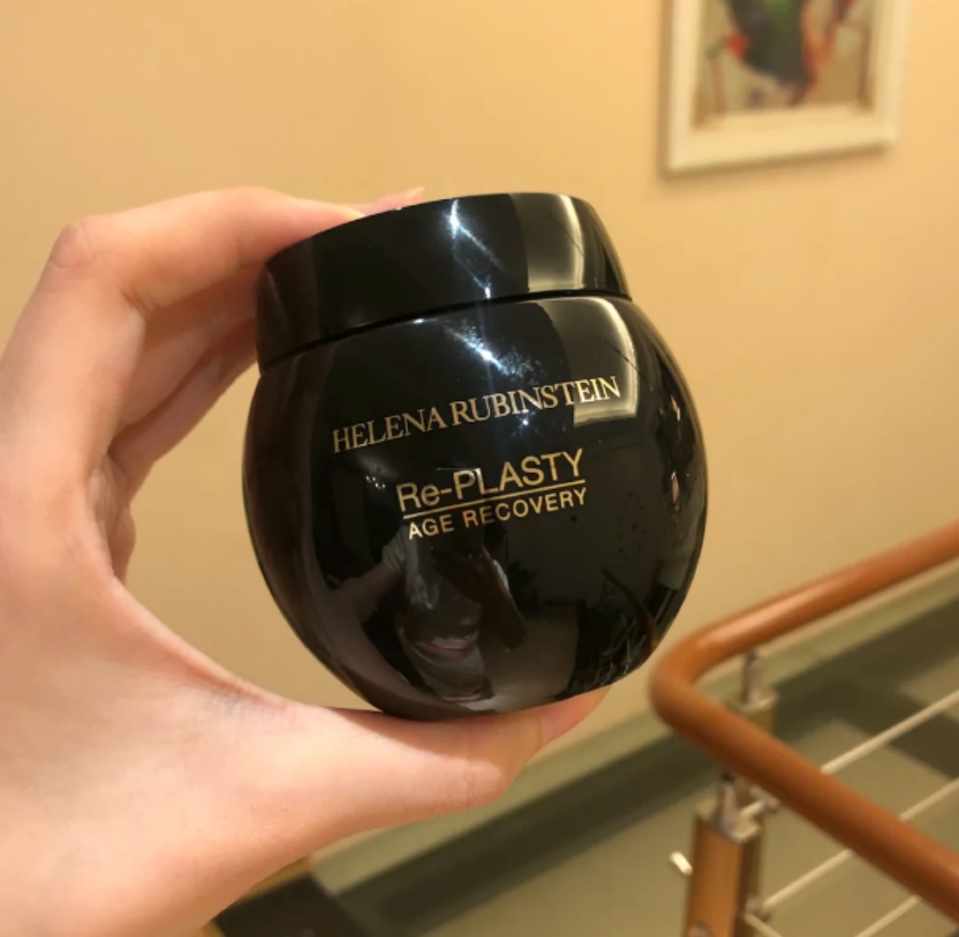 月入八千用什么护肤品,女性月入过万买什么护肤品