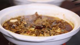 羊肉的家常做法羊肉火锅,秋季进补正当时美味羊肉是首选