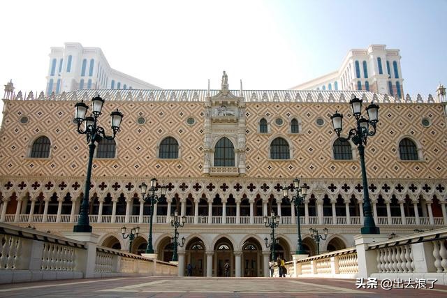 一半纸迷金醉，一半意乱情迷●澳门威尼斯人