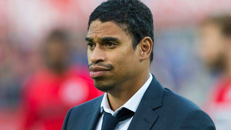 足球颜王超燃混剪,颜王踢球