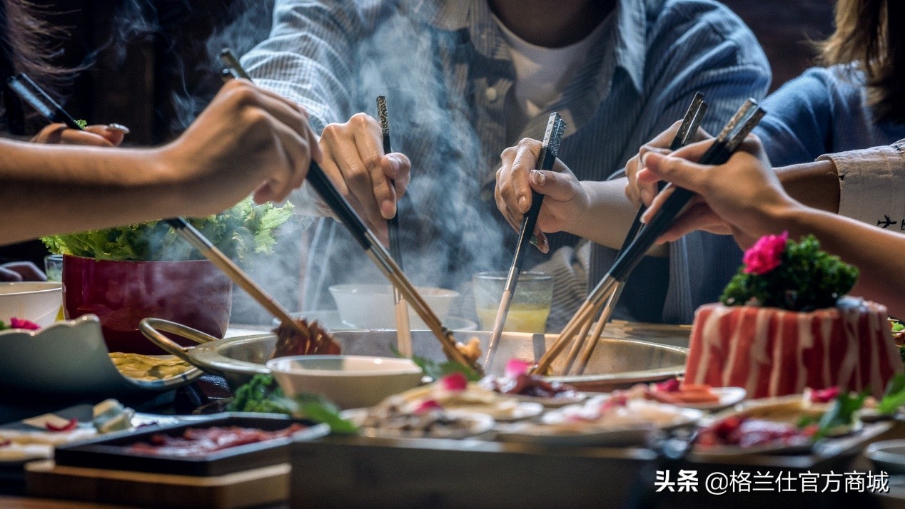 天气渐冷，热气腾腾的饭菜就该这么做——3种小家电神助攻