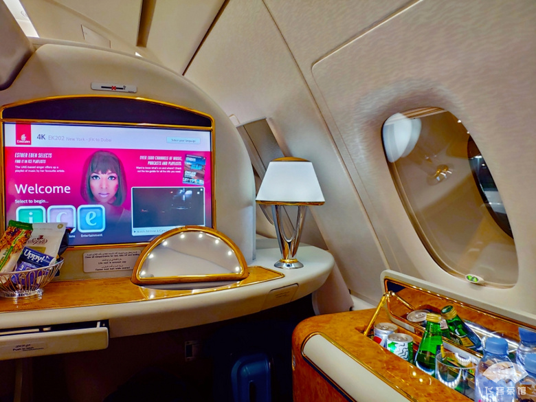 阿联酋航空a380头等舱套房解说 (土豪体验阿联酋航空a380头等舱)