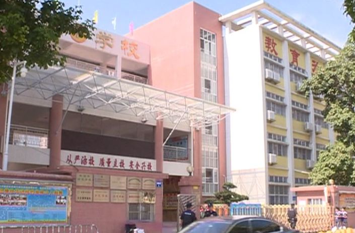 17岁女生学校坠楼事件,珠海12岁少女跳楼身亡