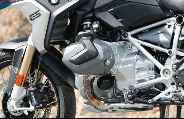 宝马r1200水鸟发展史,宝马r1250gsadventure40周年纪念版