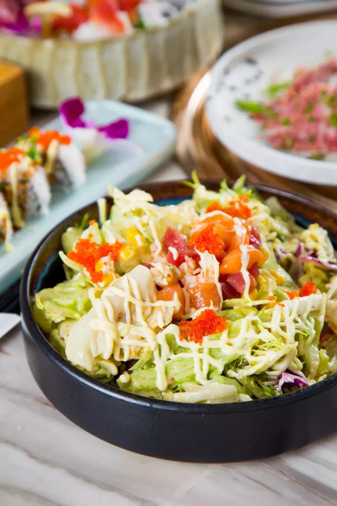 一家日料网红店,这家网红餐馆逆势开新店了