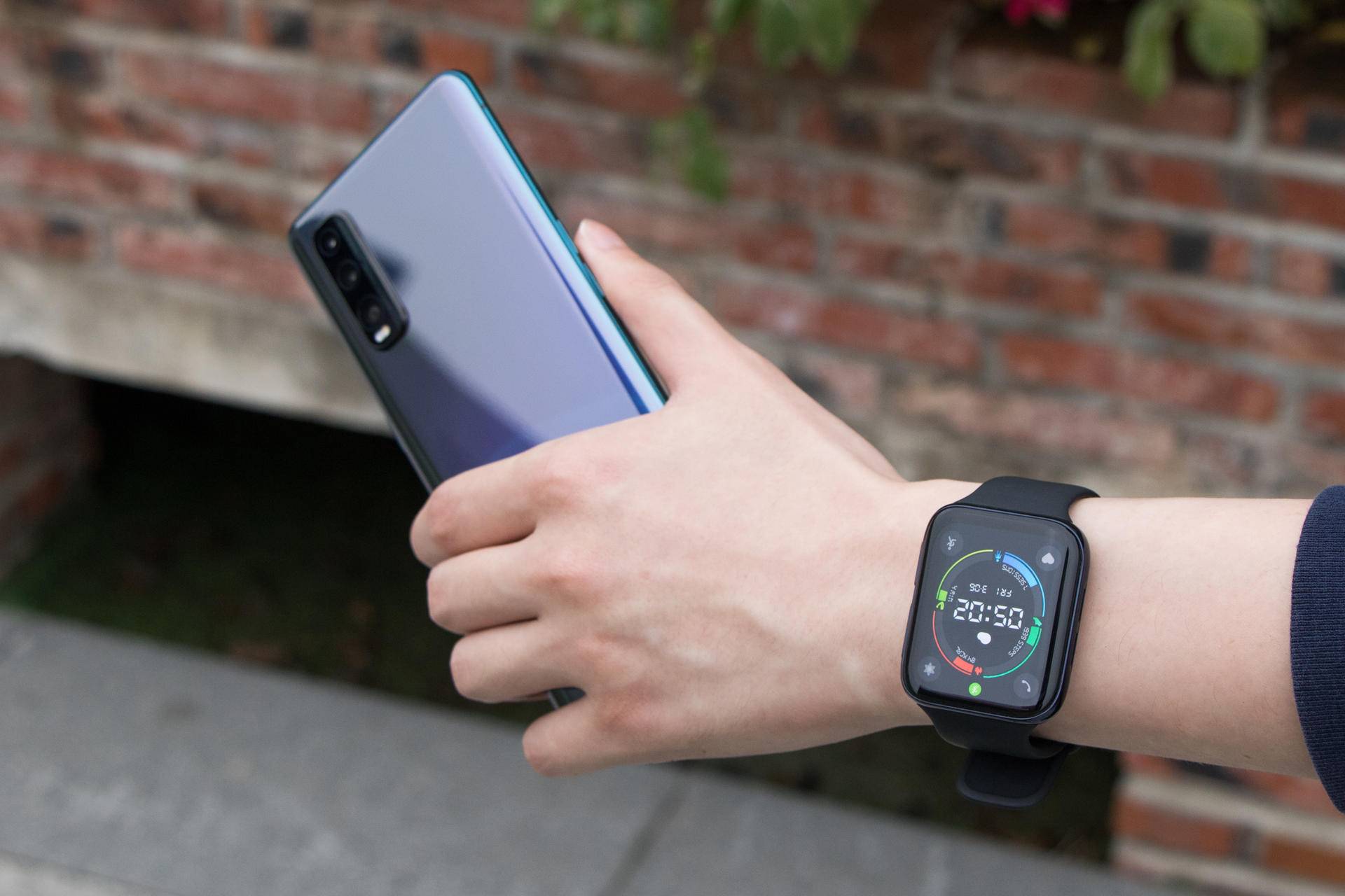 高颜值、多功能，简单上手OPPOWatch，体验真的香？