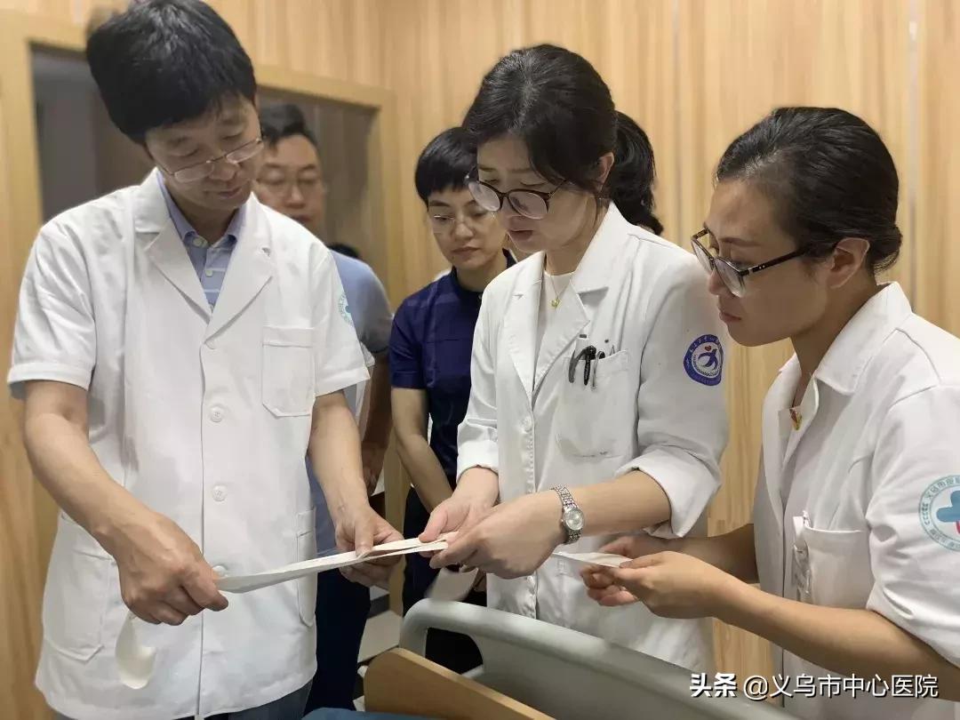 提高医共体的基层服务能力,加强基层医疗卫生人才队伍建设