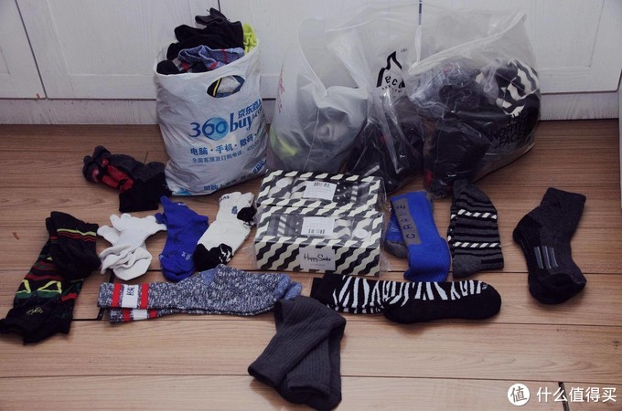 如何选到好看便宜实用的袜子,如何选到好看的袜子