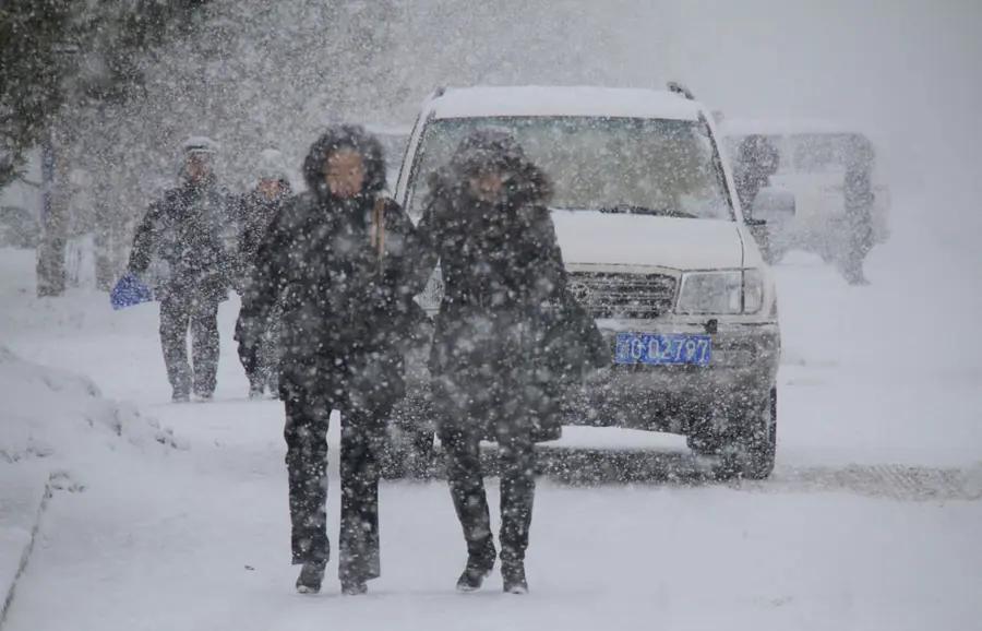 羽绒裤怎样穿才好看,蓬松羽绒裤