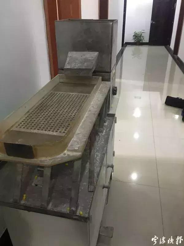 查获大量假伟哥,警方查获假伟哥11万颗