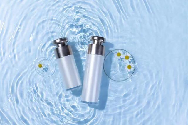 女人25岁以后皮肤状况是怎么样的,女生为什么25岁后皮肤就不好了呢