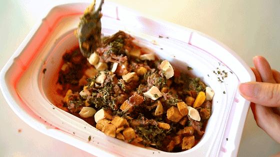 「椒霸霸×1CAKE」联名来啦！只要28.9元，和爱宠共享悠然午后