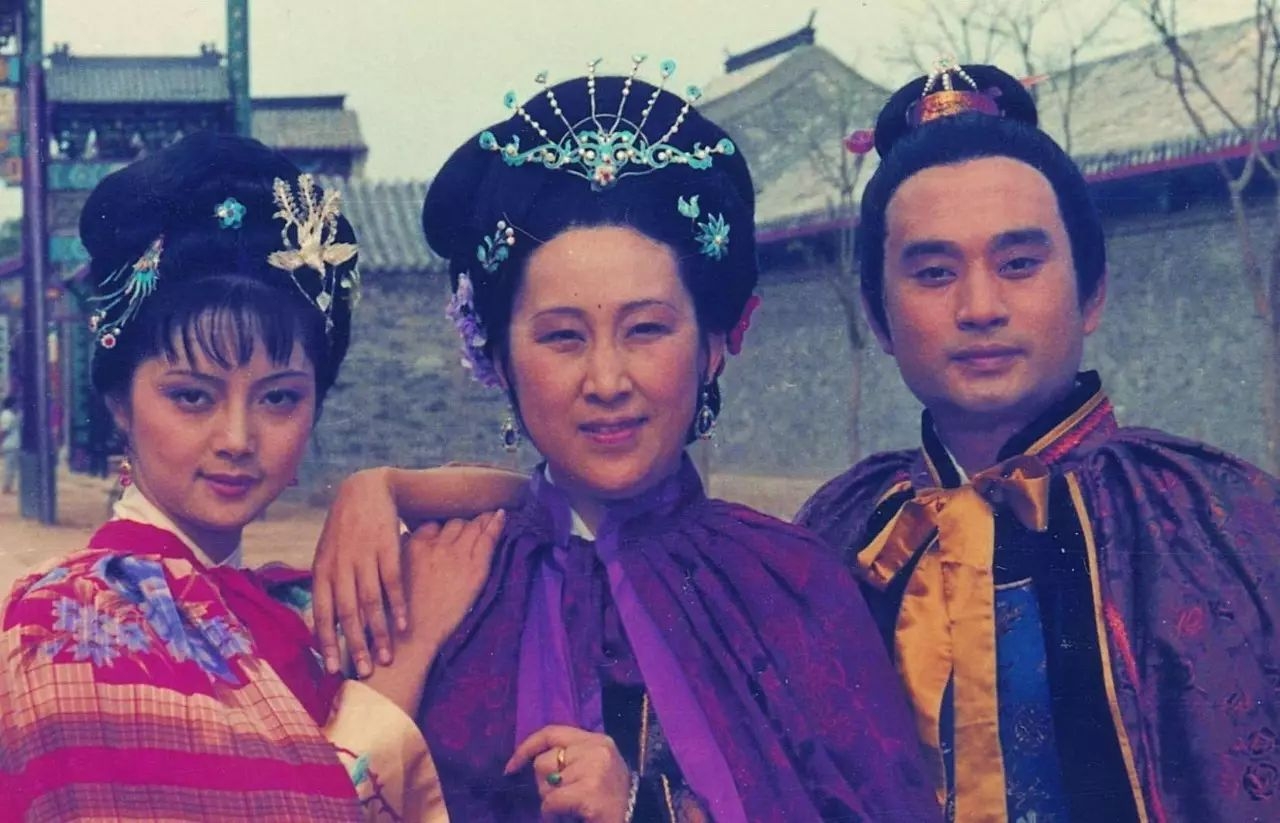 红楼梦的作者冒辟疆,冒辟疆是红楼梦的作者