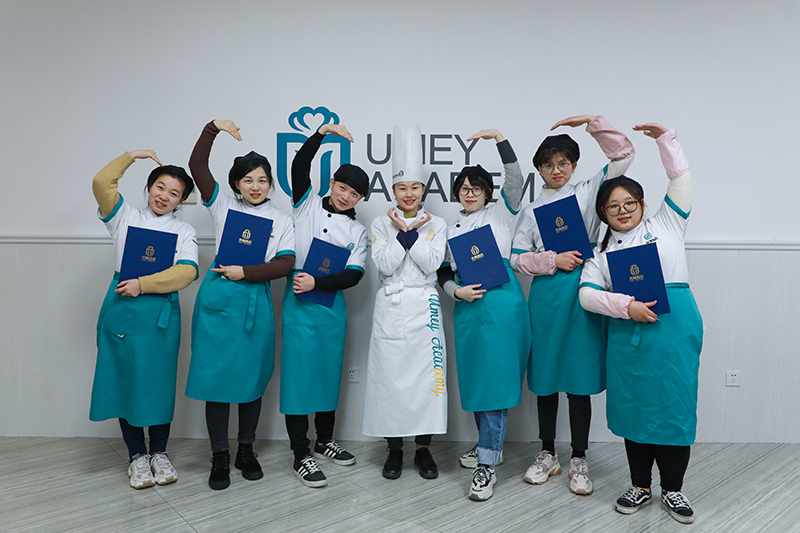 学习做西点有前途吗,学做西点烘焙有前途吗