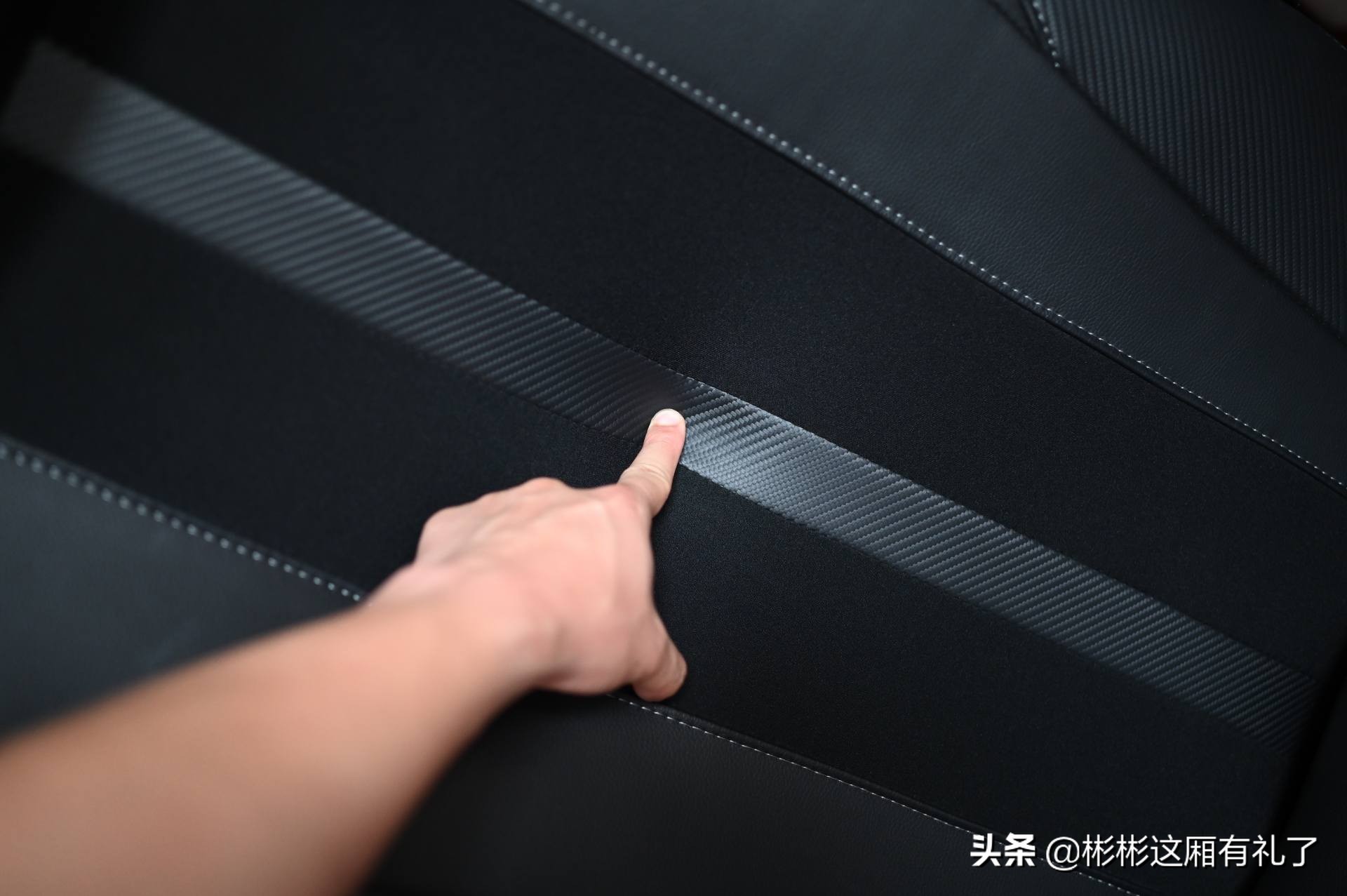 傲风电竞椅按摩测评,傲胜电竞按摩椅测评