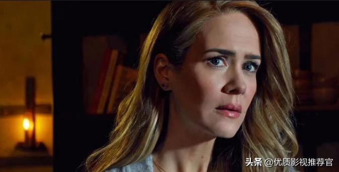 走进香蕉姐莎拉奇葩经历：公开出柜与比自己大31岁的老女星结婚