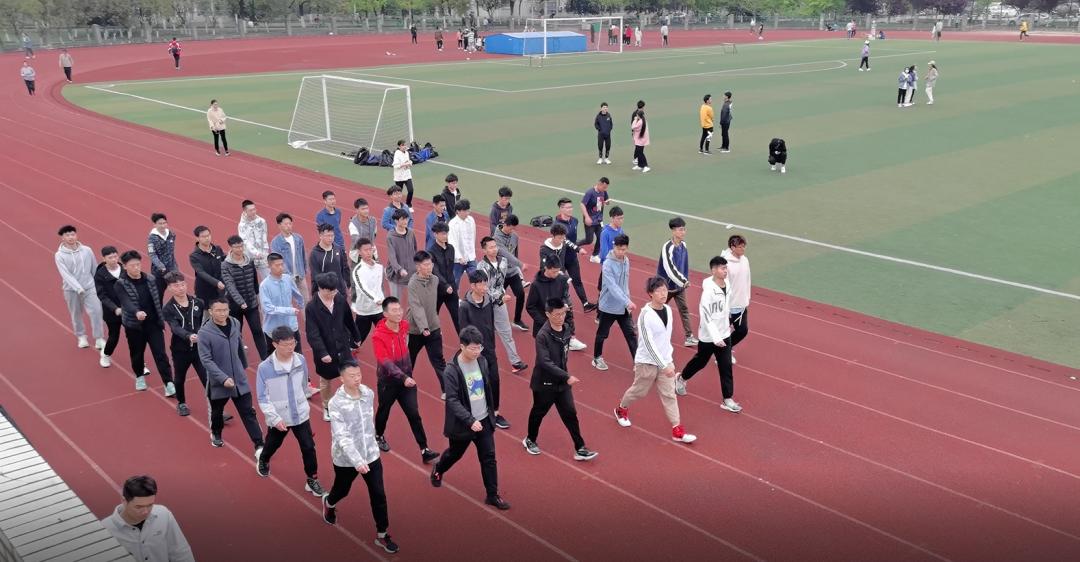 江南大学运动会开幕式走秀,江南大学22届运动会开幕式