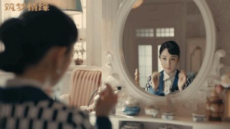 杨幂脸型适合什么发型,杨幂空气刘海发型图片大全