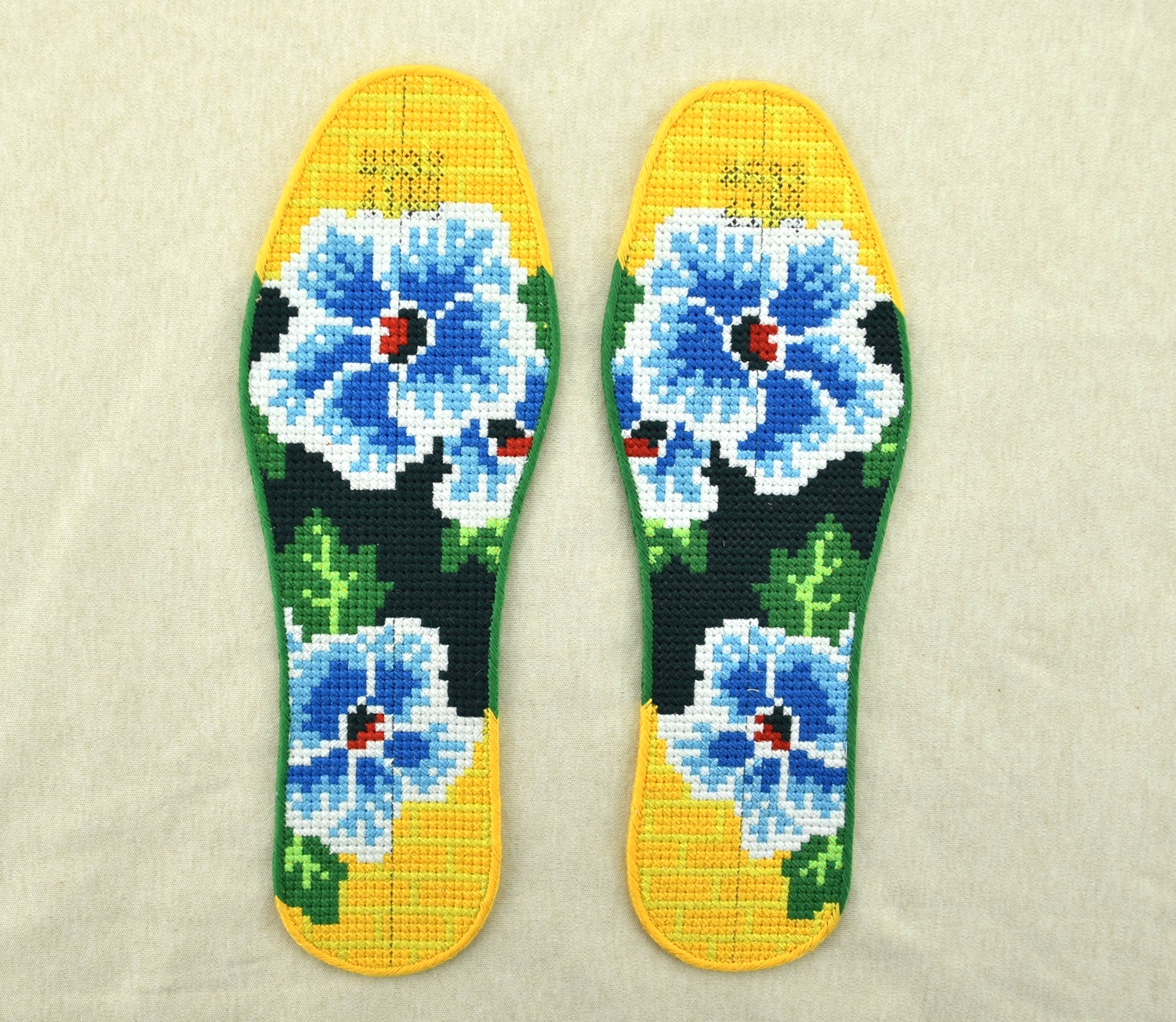 绣花鞋垫送给心爱之人,绣鞋垫送给心上人