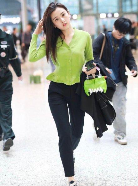 魏璎珞穿白色衣服,魏璎珞牛油果