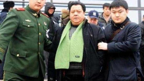 李金斗洗脚花八十万,相声演员李金斗洗脚