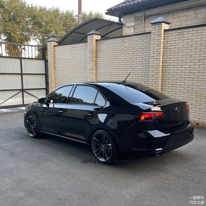 大众polo三厢版最新款,2020款全新大众polo实车展示