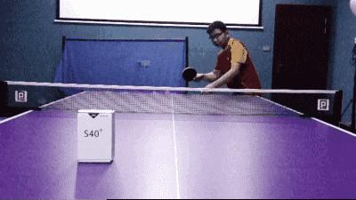 拉高吊弧圈球时击球部位,高吊弧圈球如何拉强烈下旋球