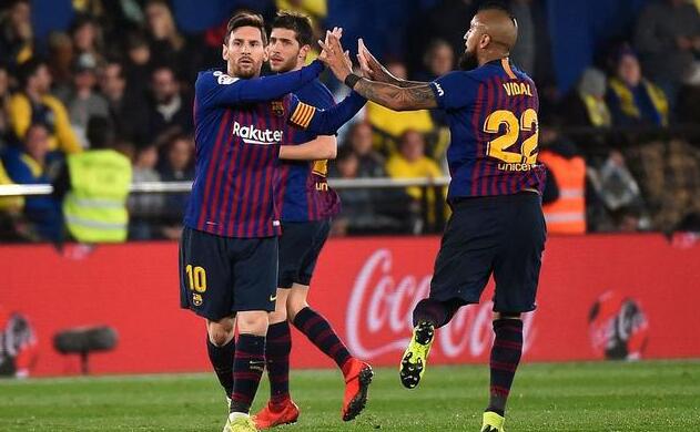 梅西任意球绝平达拉斯点球,梅西点球改判任意球皇马