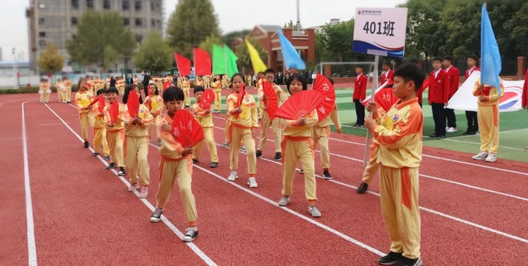 白沟盛华碧桂园中英文学校艺术节,盛华碧桂园中英文学校军训
