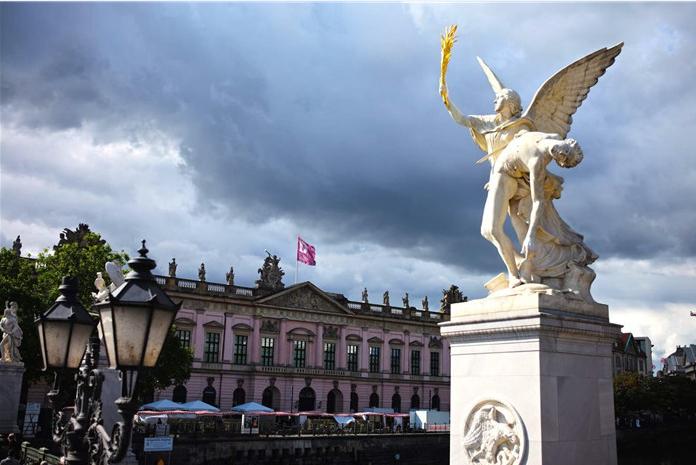 走遍欧洲视频,走遍欧洲完整版