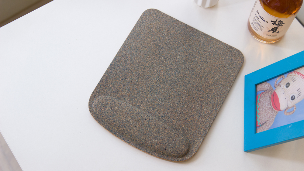 优质牛皮护腕鼠标垫,软木皮质大号鼠标垫