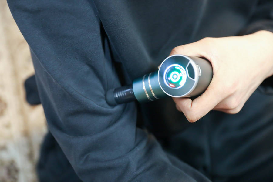 菠萝君智能筋膜枪,小体能大能量