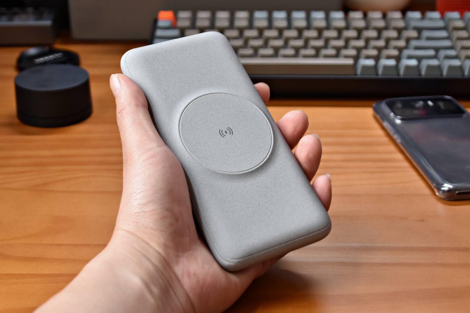 无线便携充电宝超级快充,南卡磁吸无线快充充电宝