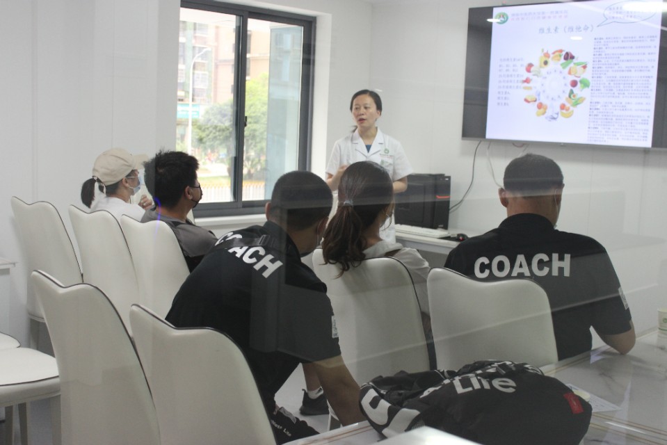 开创先河！基石足球俱乐部体检中心揭牌启动