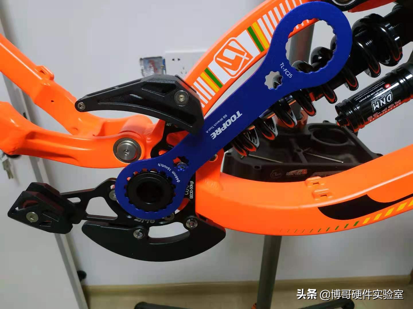 速降山地车装车视频,速降山地车开箱装车