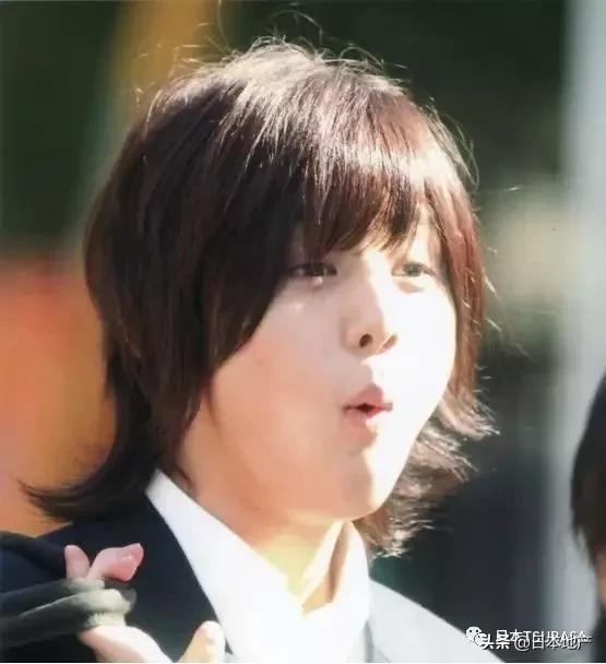 说出来你可能不信，日本的大多艺人都毕业于这所高中！