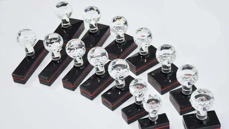 公章被人抢走了怎么办,公章被人拿走如何补偿