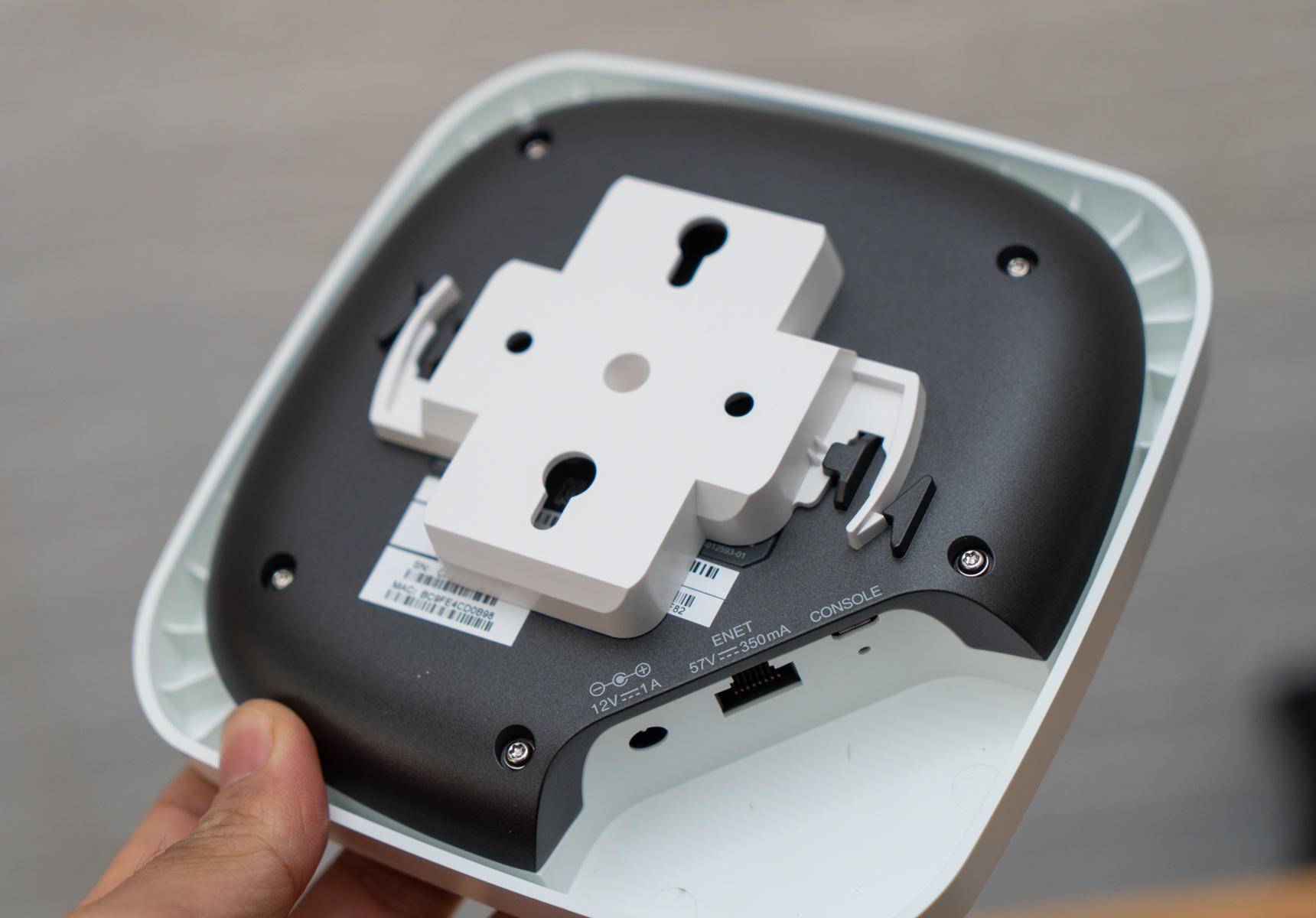 路由器断网慢怎么设置,无线路由器上网太慢怎么办