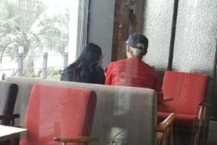 韩国偶像结婚多年没孩子,初代偶像结婚