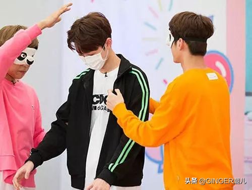 百元就能买到明星同款店铺,百元平价衣服明星