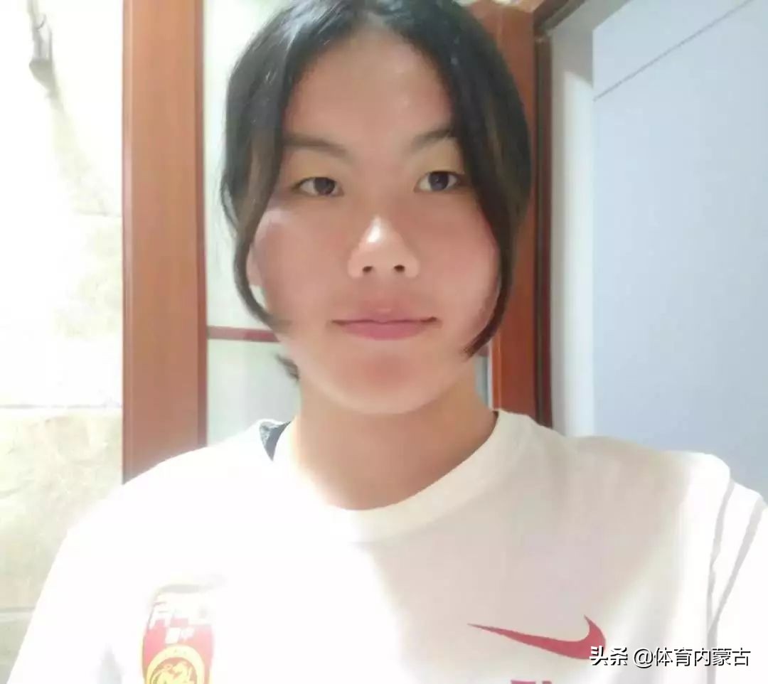 内蒙古女足最新名单,呼和浩特蒙古族学校女足世界冠军