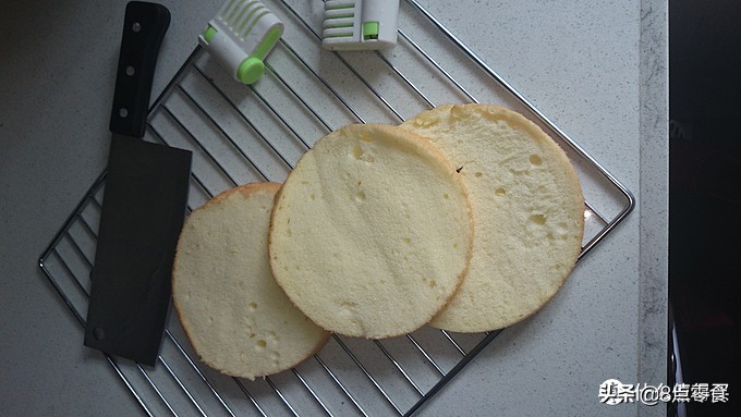 牛奶慕斯蛋糕最简单的制作方法,蓝莓果酱牛奶奶酪慕斯蛋糕8寸