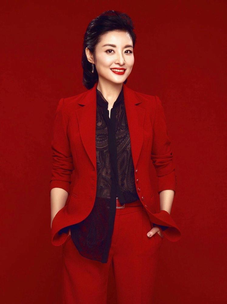 央视退休主持人今昔对比,高逸峰倪萍赵忠祥杨澜鲁豫访谈