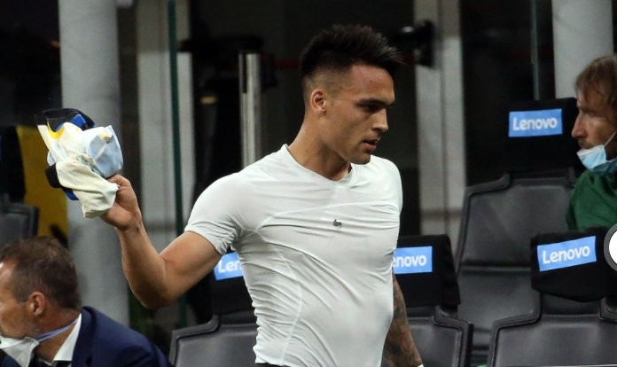 内马尔想和c罗一起踢球,内马尔说合作c罗