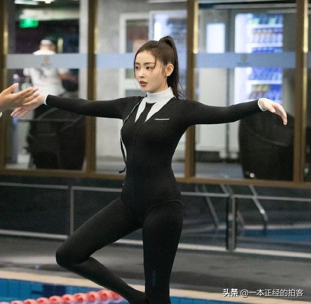 为了金主穿R环？张天爱起诉赔偿500000，被爆片酬高达8000万